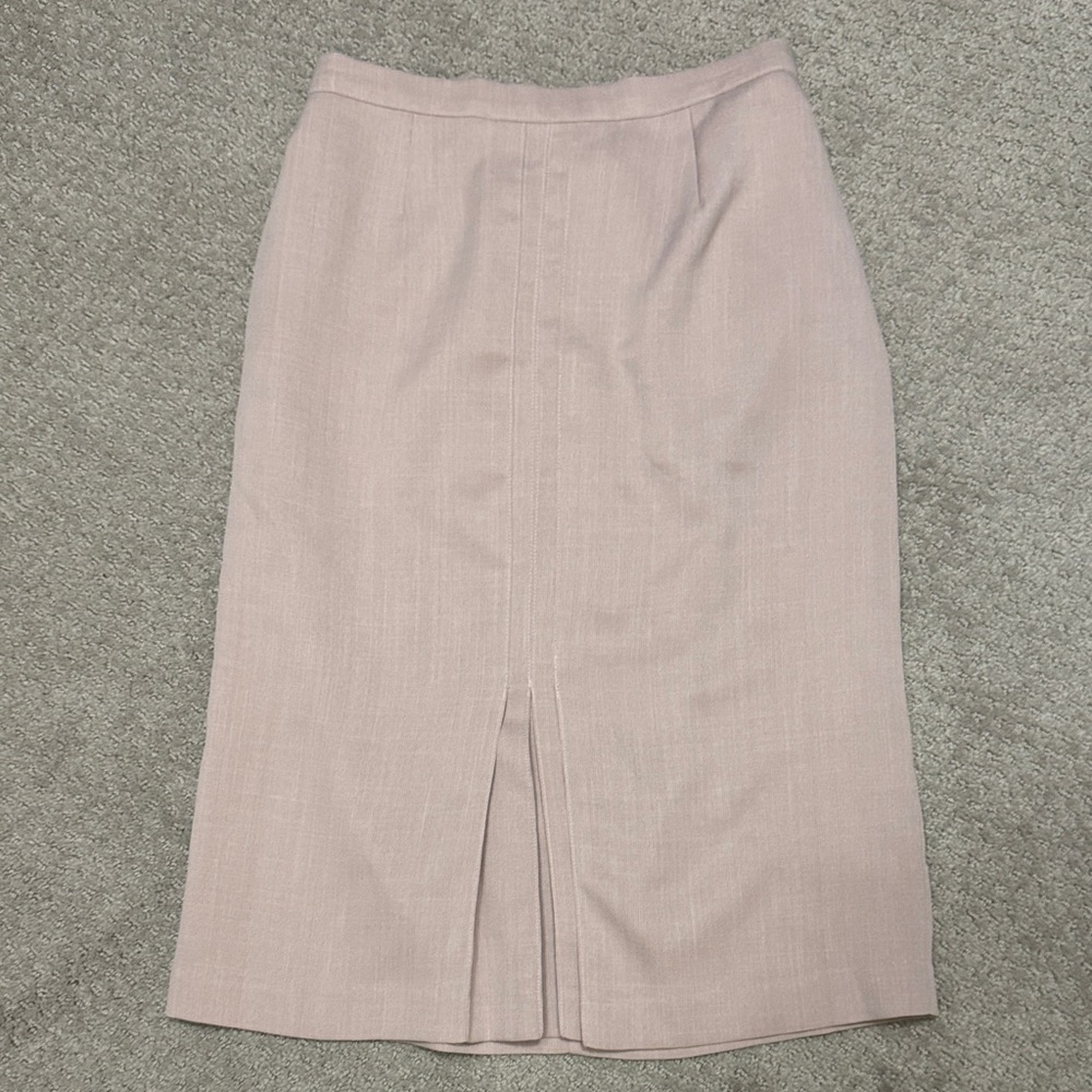 Elegant Pink Women's Skirt